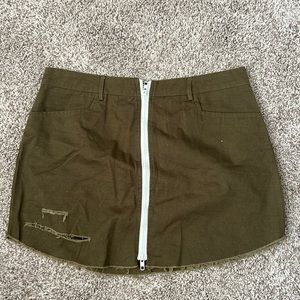 zip up mini skirt